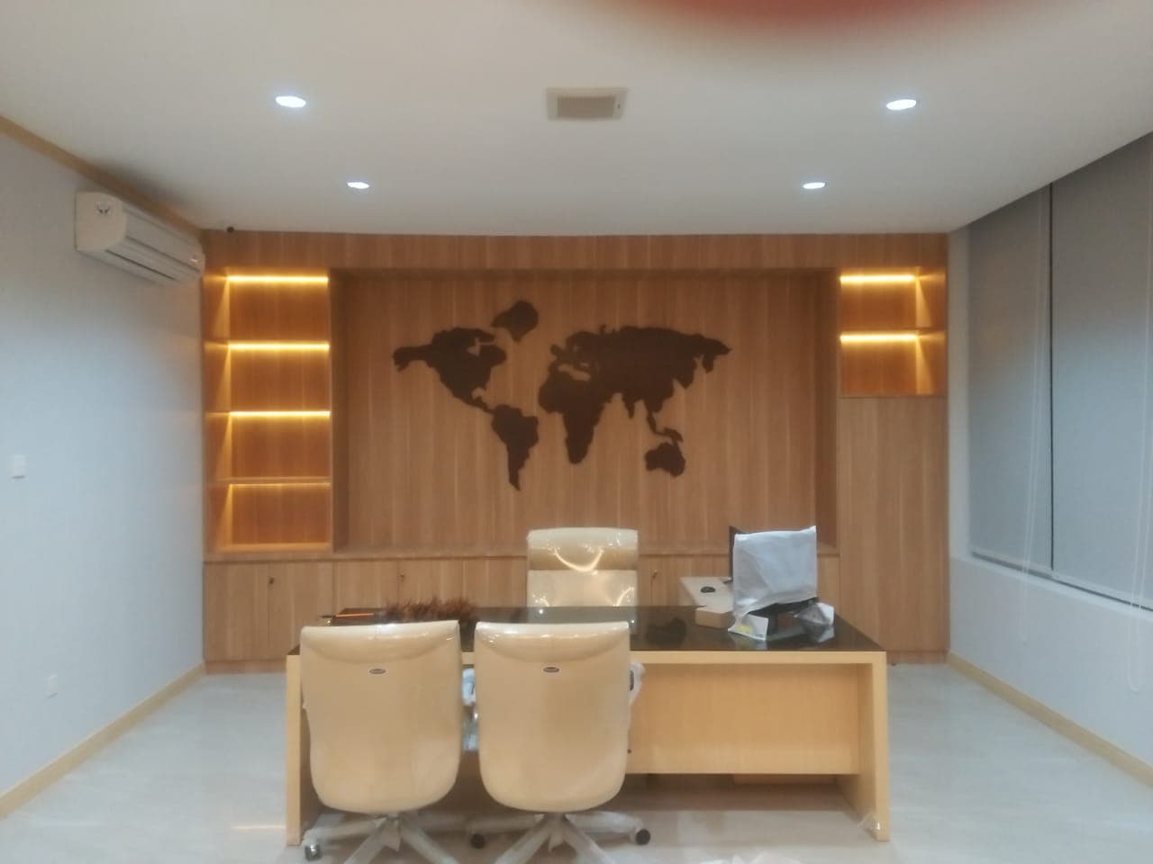 Fit-out Gedung 4 Lantai Kantor Perusahaan Jasa Keuangan