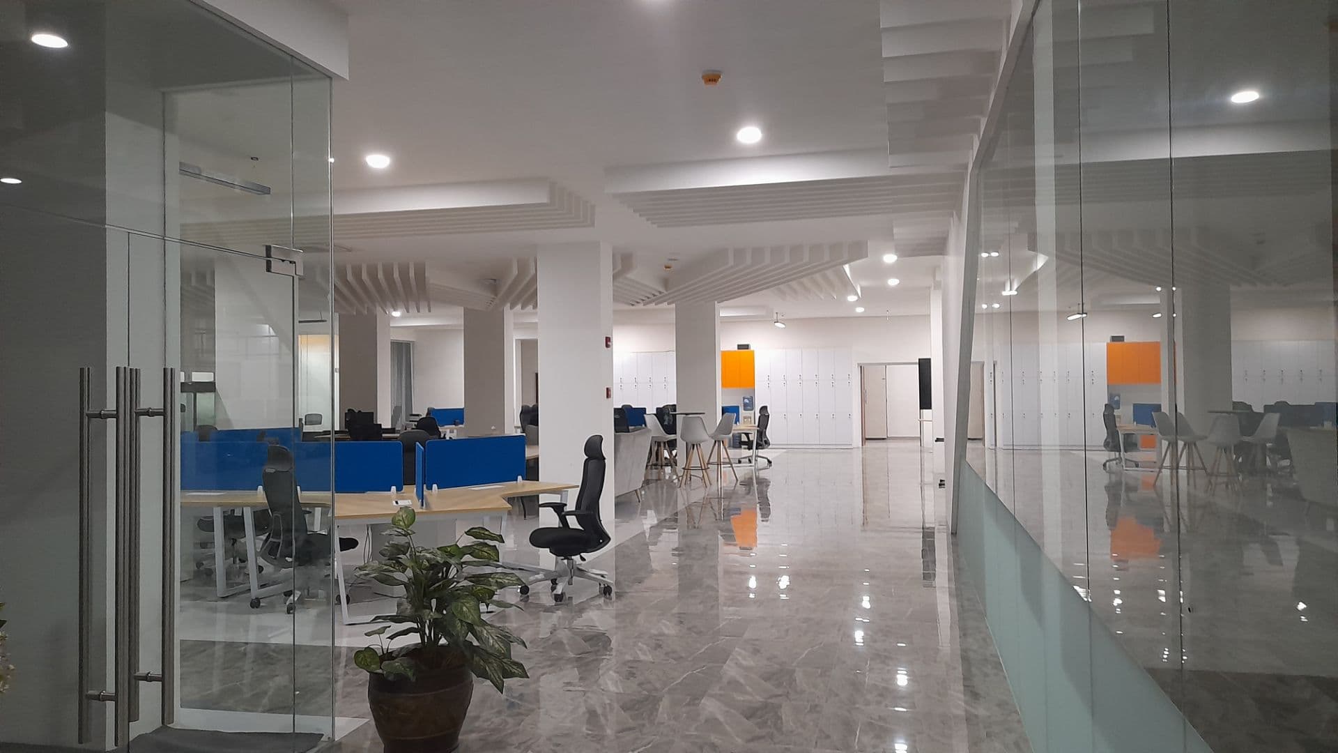 Renovasi Interior Gedung Kantor Kementerian
